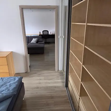 2 Modern Flat Near The Hockey Stadium